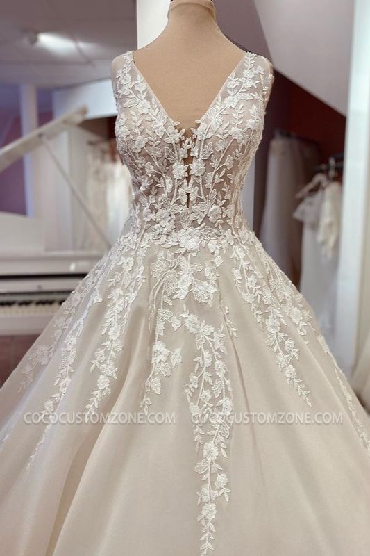 Elegant A-Line Sleeveless Lace Wedding Dress | V-Neck Wedding Dress