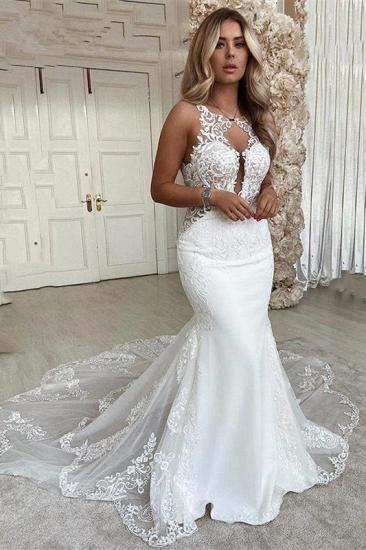 Elegant Lace V-neck Hanging Neck Style Sleeveless Mermaid Wedding Dress