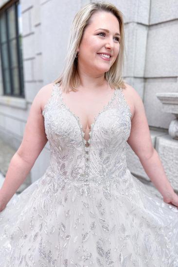 Pretty A-Line V-Neck Ruffled Tulle Wedding Dress | Appliquéd Lace Wedding Dress
