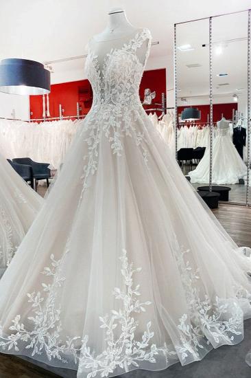 Vintage A-line Lace Jewelry Tulle Long Bridal Gown_3