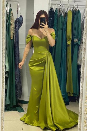 Simple Heart Neck Cardigan Green Satin Evening Dress