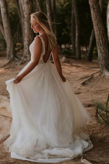 A Line Lace V-Neck Spaghetti Straps Bohemian Wedding Dress_4