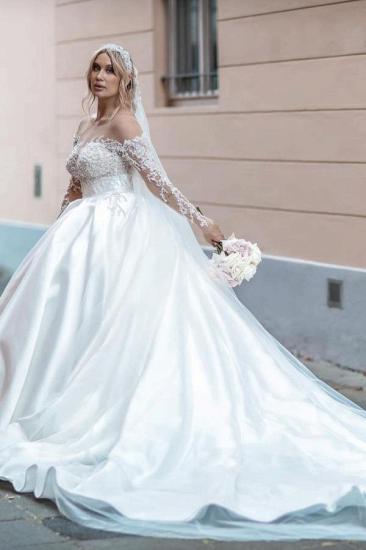 Vintage White Long-sleeved Satin Wedding Dress