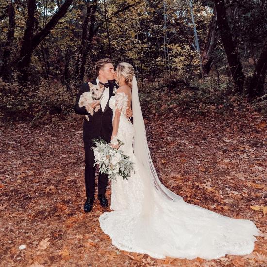 Vintage Lace Heart Neck Long Sleeve Mermaid Wedding Dress with Trailing_3