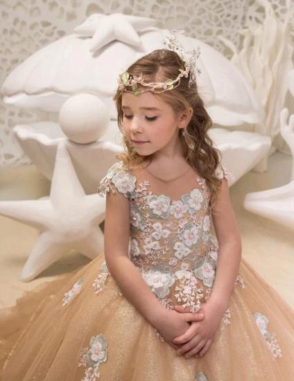 Beautiful Tulle Flower Girl Dress_3