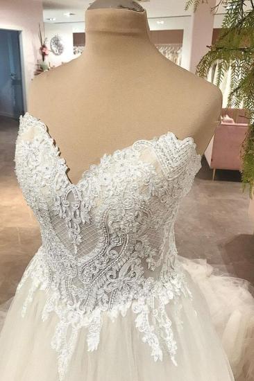 Sleeveless elegant tulle trailing wedding dress with heart-shaped neckline | A-line wedding dress_3