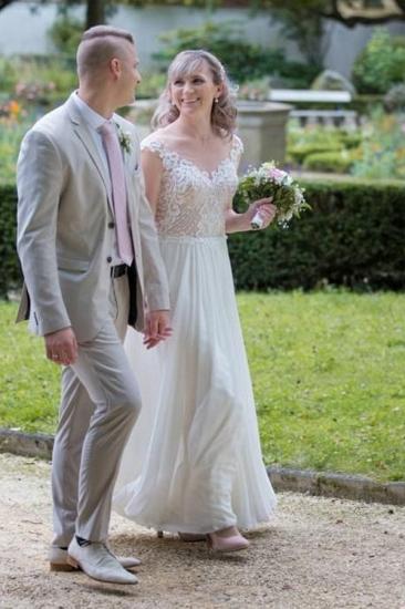 Elegant Lace Sleeveless Floor Length Wide Shoulder Strap Wedding Dress_2