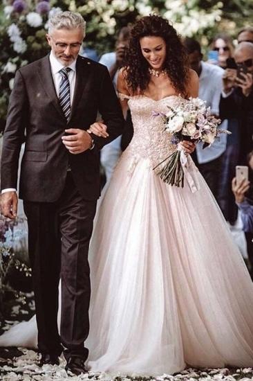Vintage A-Line Card Shoulder Lace and Tulle Wedding Dress